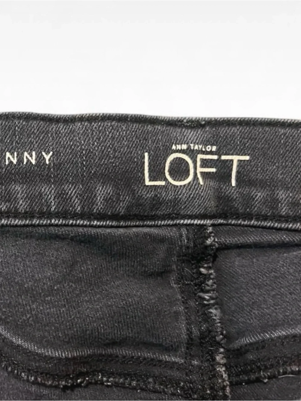 Ann Taylor Black Cropped Skinny Jeans